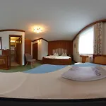 兰德豪斯赫勒斯黑慕赫尔酒店 3*